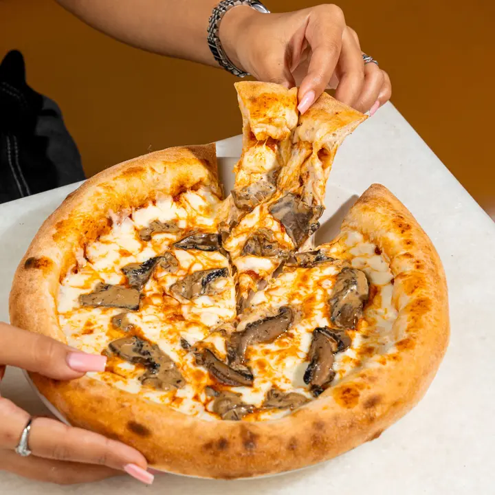 Mushroom Pizza